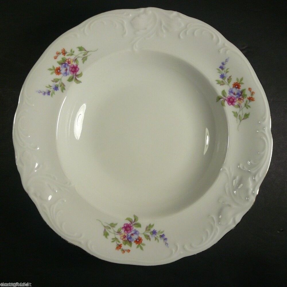 Wawel China Made in Poland Sheraton Rose Gold Rimmed Bowl 8 1/8"